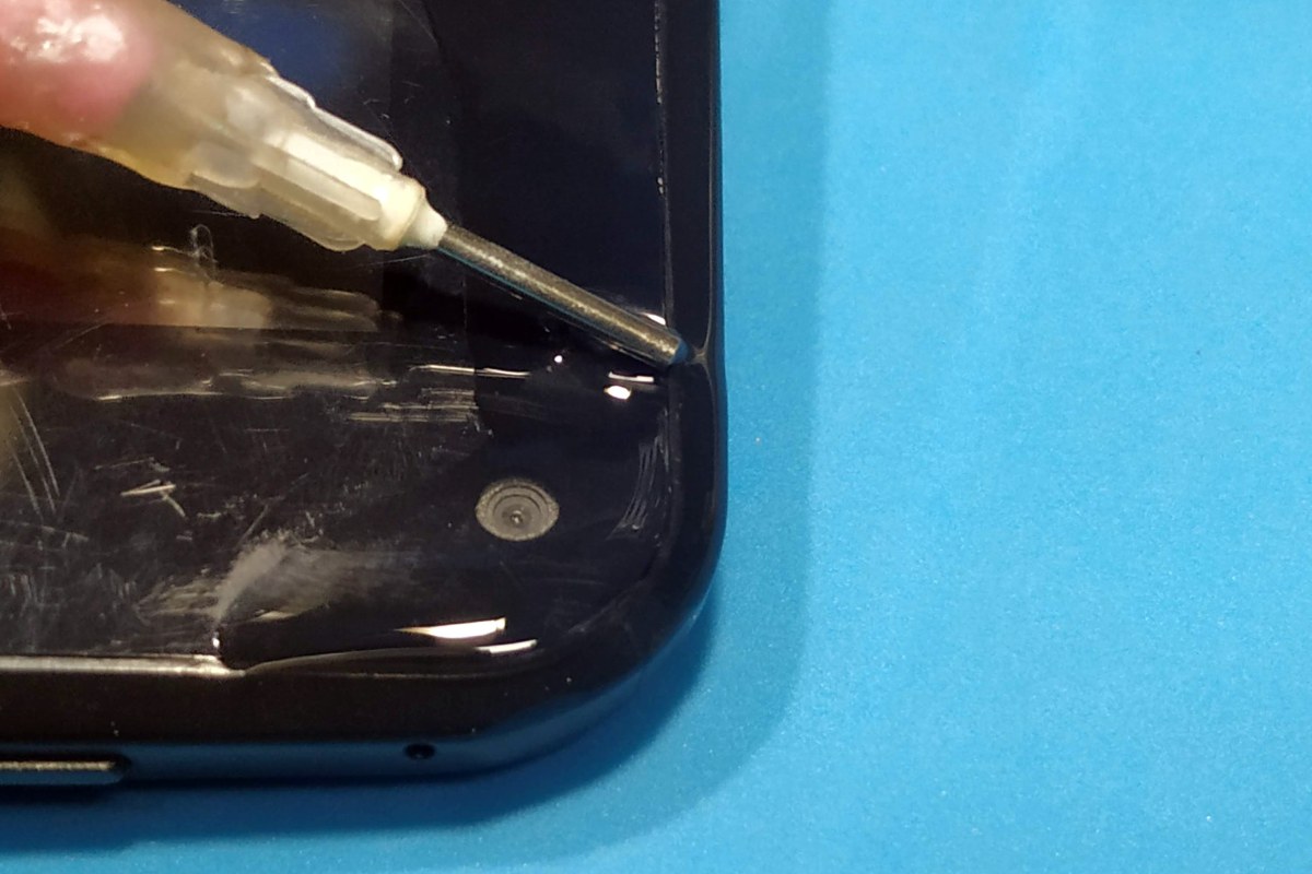 Uso del Alcohol Isopropílico en las Reparaciones de Electrónica Uso del Alcohol Isopropílico en las Reparaciones de Electrónica